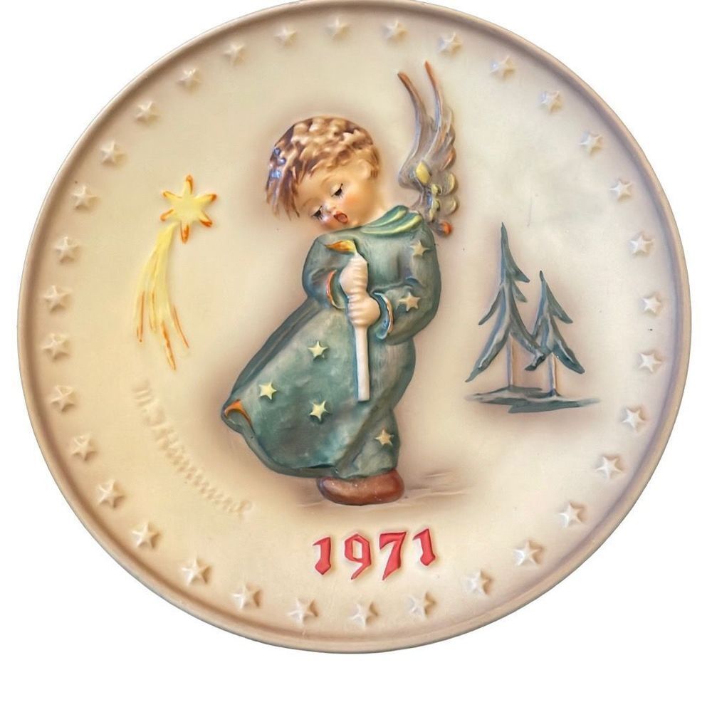1971 Hummel 1st Annual Vintage Decorative Angel Plate Goebel